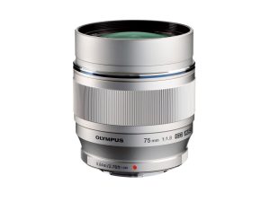 Olympus M.Zuiko Digital ED 75mm F1.8 - Hopea